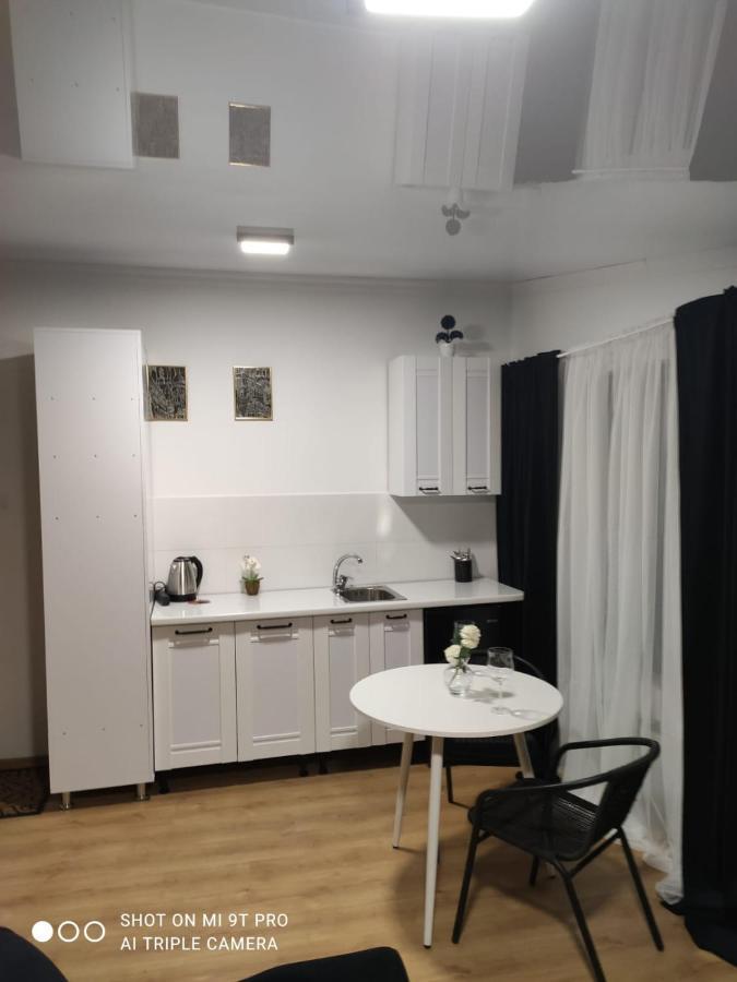 Studio In The Center City Chisinau Luaran gambar